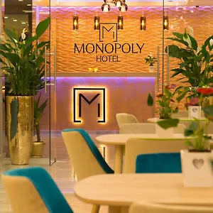 monopoly-hotel.bucharesthotelsnow.com/